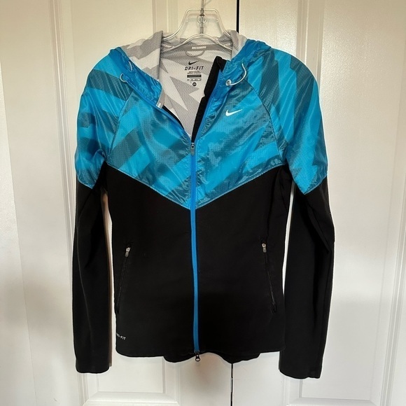Nike blue and black zippered hooded light weight dri-fit jacket, extra small - Picture 1 of 9